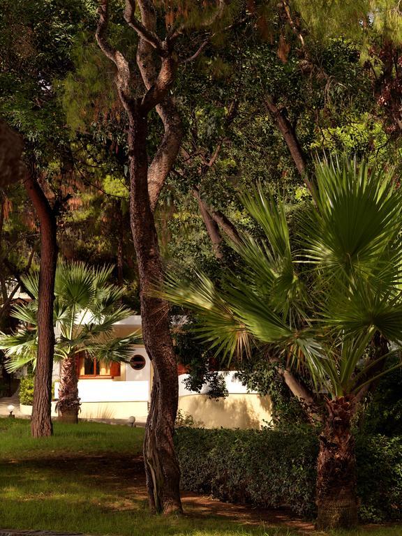 Wyndham Loutraki Poseidon Resort Dış mekan fotoğraf